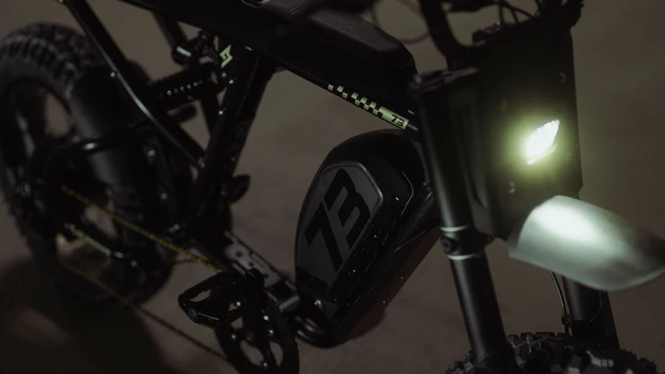 Battery pack and LED headlight close-up
